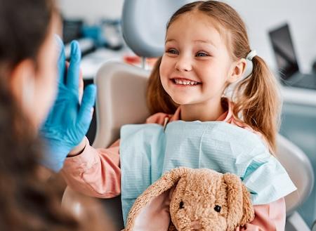 Nitrous Oxide sedation for children miami | child at dentist